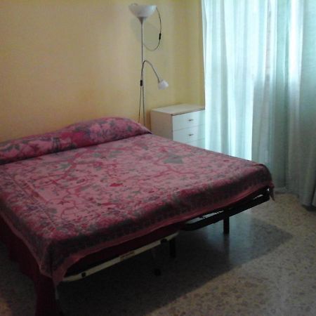 B&B Near Metro' Central Line - Only Wc In The Rooms 15 Minutes To Termini Station 20 To Spagna Square - In The Night Bus Rom Eksteriør billede